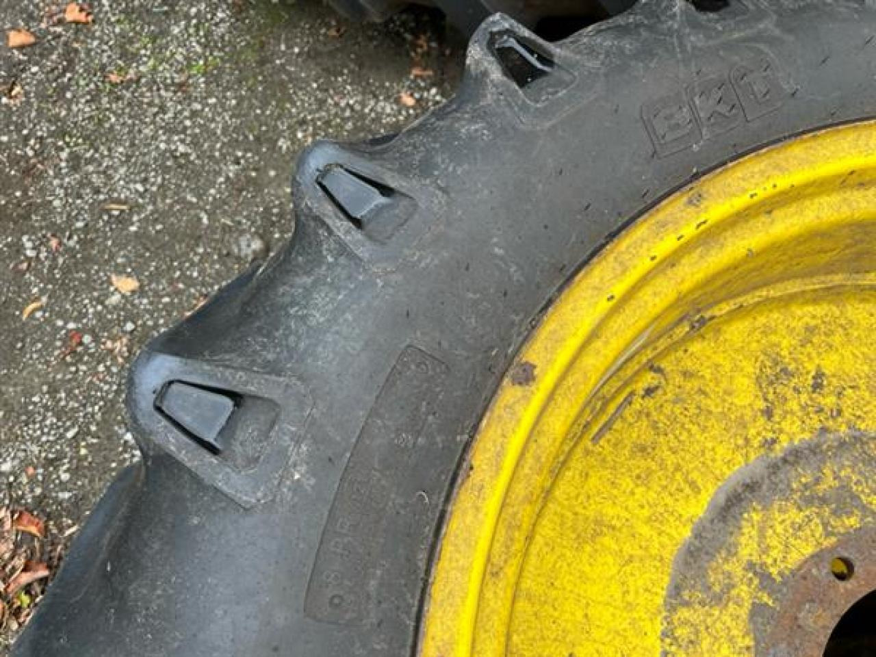 BKT 12.4-32 - Шина для Сельскохозяйственной техники: фото 4 BKT 12.4-32 - Шина для Сельскохозяйственной техники: фото 4