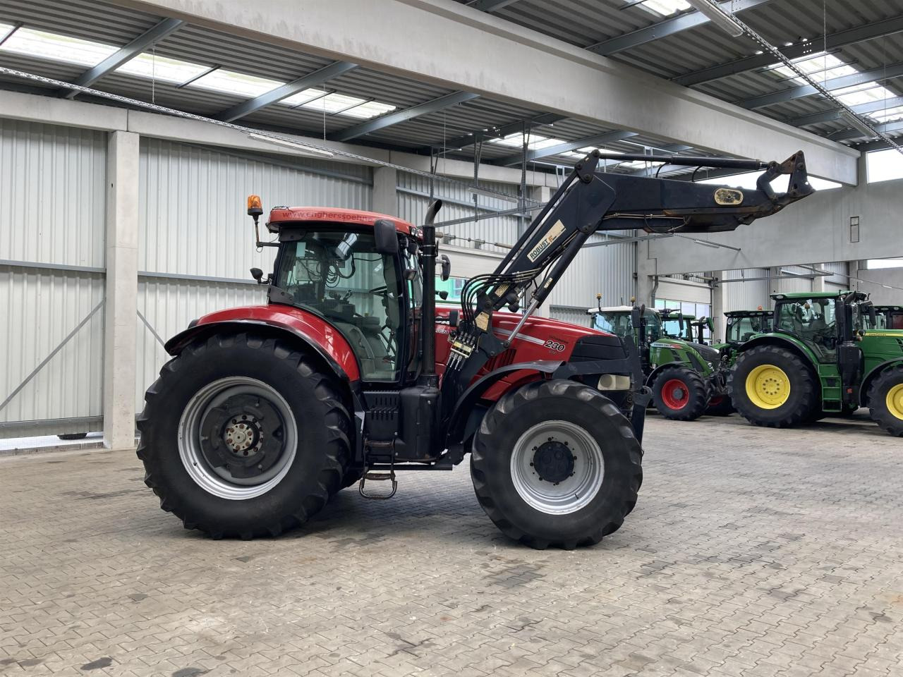 Case-IH Puma 230 CVX - Трактор: фото 4 Case-IH Puma 230 CVX - Трактор: фото 4