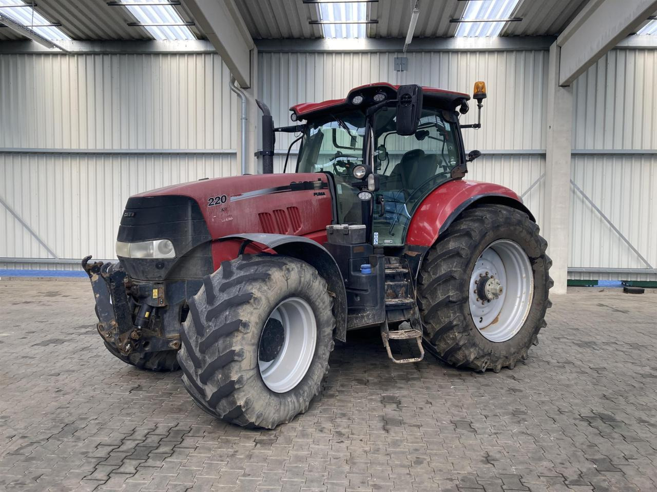 Case-IH Puma CVX 220 - Трактор: фото 1 Case-IH Puma CVX 220 - Трактор: фото 1