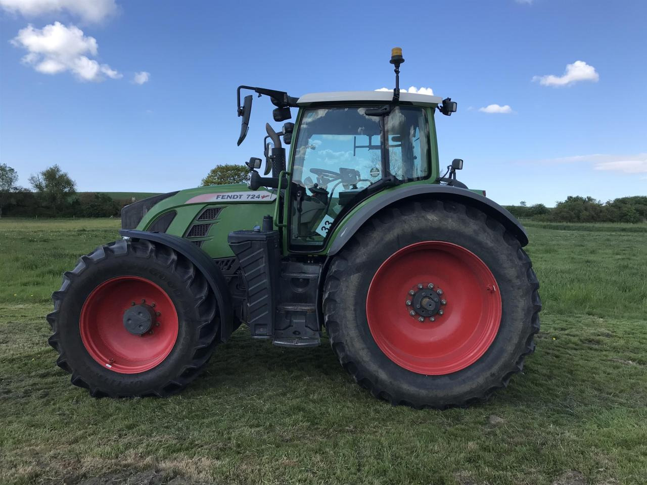 Fendt 724 Vario - Трактор: фото 1 Fendt 724 Vario - Трактор: фото 1
