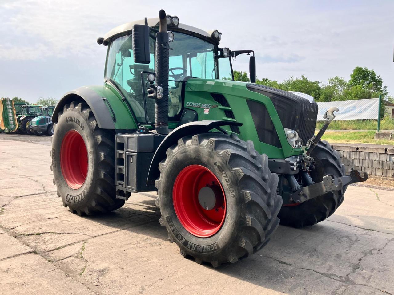 Fendt 826 Profi Plus - Трактор: фото 4 Fendt 826 Profi Plus - Трактор: фото 4