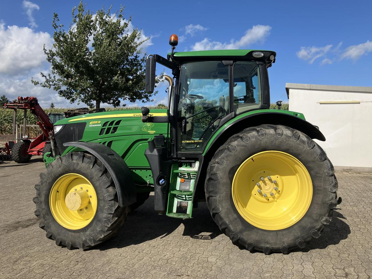 John Deere 6155R - Трактор: фото 1 John Deere 6155R - Трактор: фото 1