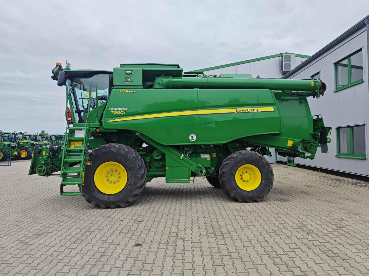 John Deere T560 Hillmaster - Зерноуборочный комбайн: фото 4 John Deere T560 Hillmaster - Зерноуборочный комбайн: фото 4