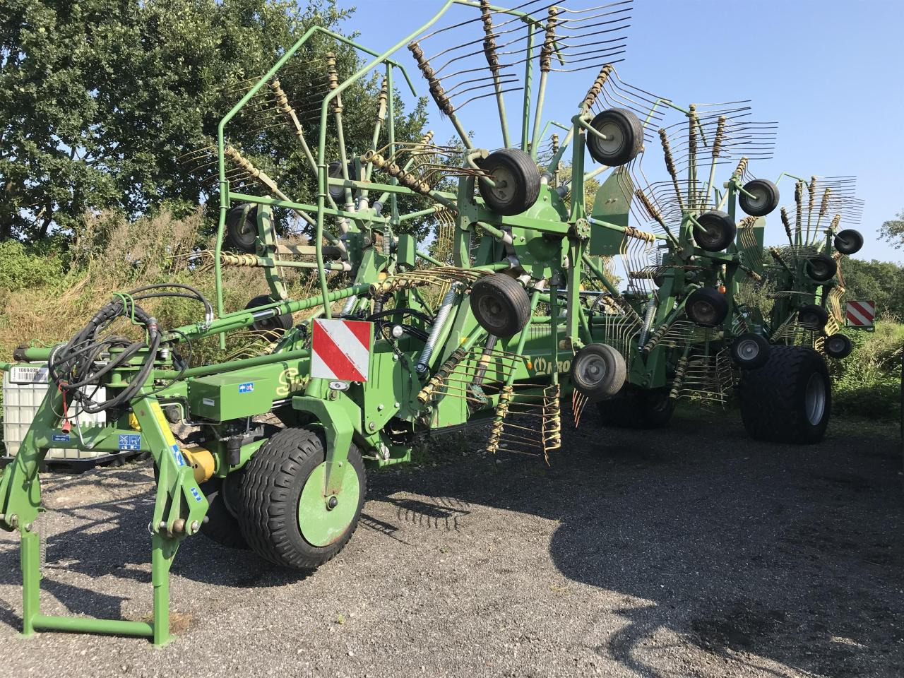 Krone Swadro 2000 - Сеноворошилка: фото 1 Krone Swadro 2000 - Сеноворошилка: фото 1