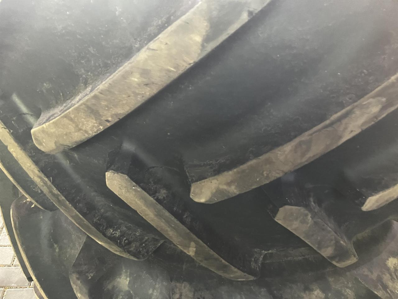 Michelin 600/70R30 - Шина для Сельскохозяйственной техники: фото 4 Michelin 600/70R30 - Шина для Сельскохозяйственной техники: фото 4