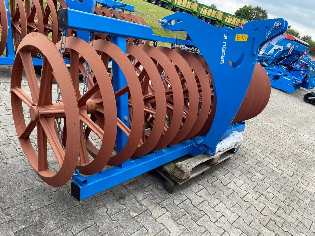 Tigges Nautilus 930 W 300 - Полевой каток: фото 4 Tigges Nautilus 930 W 300 - Полевой каток: фото 4