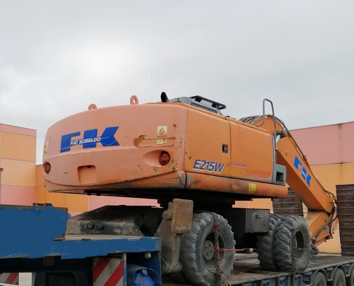 EXCABADORA DE RUEDAS E215W - Колёсный экскаватор: фото 3 EXCABADORA DE RUEDAS E215W - Колёсный экскаватор: фото 3