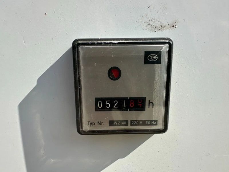 DAF 1160 AvK 105 kVA noodstroom generatorset 521 hours ! - Электрогенератор: фото 5 DAF 1160 AvK 105 kVA noodstroom generatorset 521 hours ! - Электрогенератор: фото 5