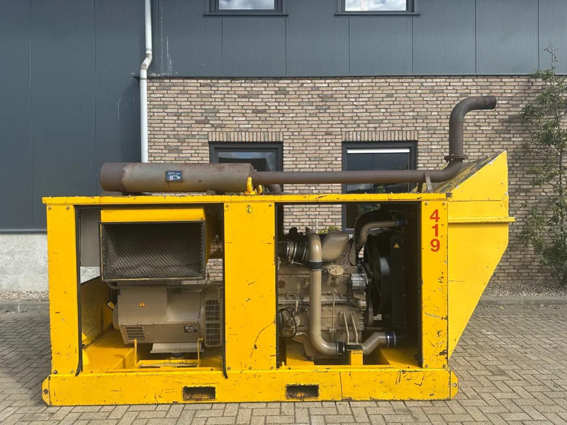 DAF DKX 1160 Stamford 250 kVA Silent Noodstroom generatorset - Электрогенератор: фото 2 DAF DKX 1160 Stamford 250 kVA Silent Noodstroom generatorset - Электрогенератор: фото 2