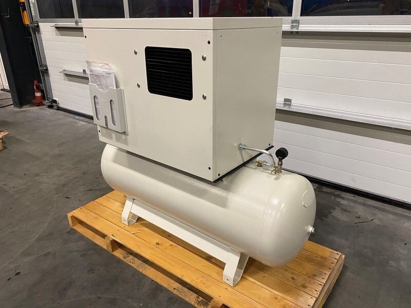Новый Воздушный компрессор Fiac NewSilver 5.5 / 200 Silent 4 kW 450 L / min 10 Bar Elektrische Schroefcompressor met ketel: фото 6