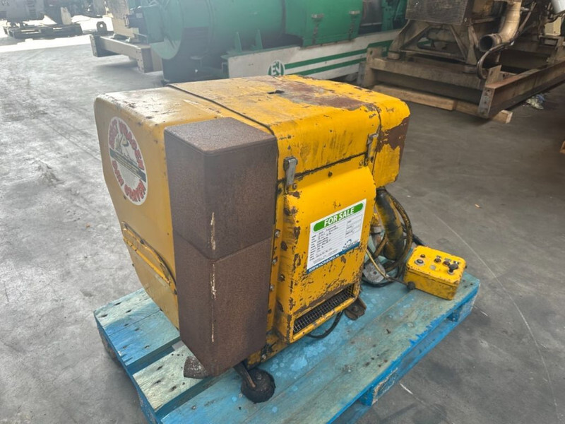 Hatz 2L30C Silent Diesel Motor 19 kW 26 PK met hydrauliekpomp - Двигатель для Погрузочно-разгрузочной техники: фото 2 Hatz 2L30C Silent Diesel Motor 19 kW 26 PK met hydrauliekpomp - Двигатель для Погрузочно-разгрузочной техники: фото 2