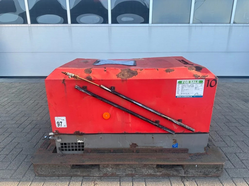 Ingersoll Rand 720 R1051SF Kubota D1005 Diesel Compressor 2000 L / min 17.5 kW 8.6 Bar - Воздушный компрессор: фото 1 Ingersoll Rand 720 R1051SF Kubota D1005 Diesel Compressor 2000 L / min 17.5 kW 8.6 Bar - Воздушный компрессор: фото 1
