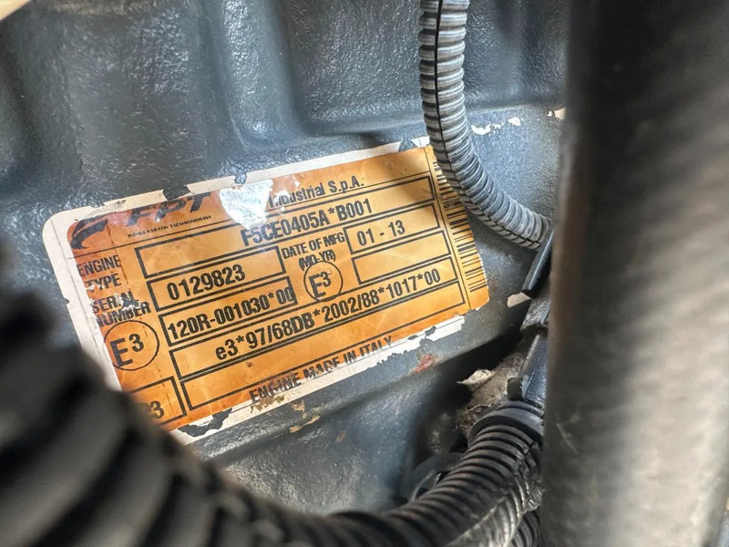 Iveco FPT F32 AM1A Leroy Somer 32 kVA Silent generatorset 368 hours ! - Электрогенератор: фото 5 Iveco FPT F32 AM1A Leroy Somer 32 kVA Silent generatorset 368 hours ! - Электрогенератор: фото 5