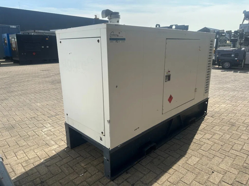 Электрогенератор Iveco FPT NEF45 SM1A.A004 Stamford 60 kVA Silent Rental generatorset: фото 10