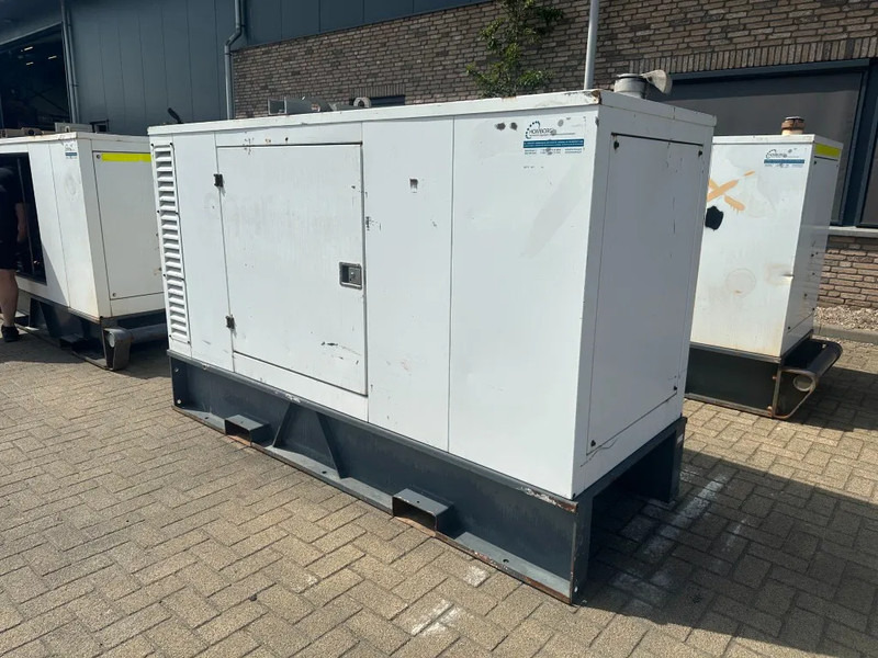 Iveco FPT NEF45 SM1A.A004 Stamford 60 kVA Silent Rental generatorset - Электрогенератор: фото 4 Iveco FPT NEF45 SM1A.A004 Stamford 60 kVA Silent Rental generatorset - Электрогенератор: фото 4