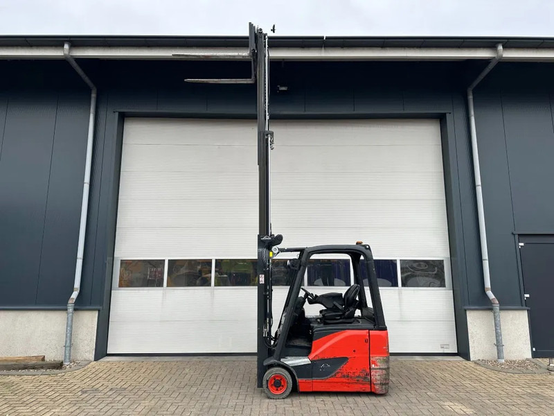 Linde E16H-02 1.6 ton Triplex Freelift Sideshift Elektra Heftruck 2016 - Электропогрузчик: фото 2 Linde E16H-02 1.6 ton Triplex Freelift Sideshift Elektra Heftruck 2016 - Электропогрузчик: фото 2
