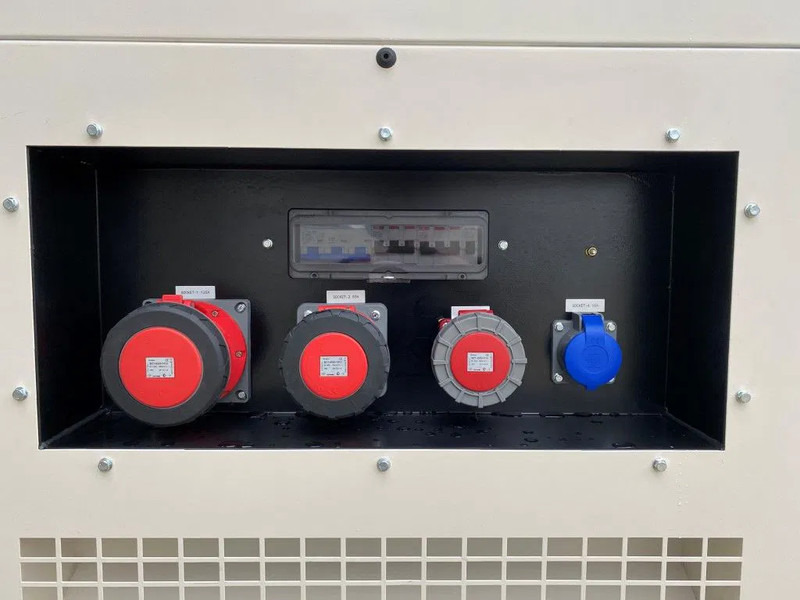 Новый Электрогенератор Perkins 66 kVA Silent generatorset New !: фото 7 Новый Электрогенератор Perkins 66 kVA Silent generatorset New !: фото 7