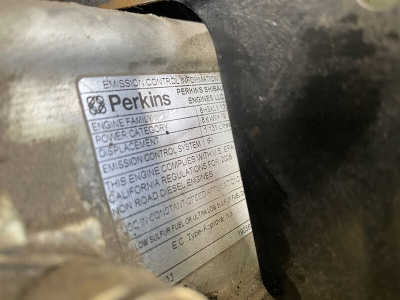 Perkins Mecc Alte Spa 5 kVA Mobiele Lichtmast Aggregaat Light Tower - Осветительная мачта: фото 4 Perkins Mecc Alte Spa 5 kVA Mobiele Lichtmast Aggregaat Light Tower - Осветительная мачта: фото 4