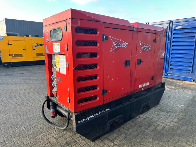 SDMO R110 C3 John Deere Leroy Somer 110 kVA Silent Rental generatorset Stage 3A - Электрогенератор: фото 3 SDMO R110 C3 John Deere Leroy Somer 110 kVA Silent Rental generatorset Stage 3A - Электрогенератор: фото 3