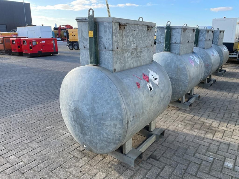 Dieseltank Rietberg 1000 liter Dieseltank Gegalvaniseerd IBC - Резервуар для хранения: фото 4 Dieseltank Rietberg 1000 liter Dieseltank Gegalvaniseerd IBC - Резервуар для хранения: фото 4