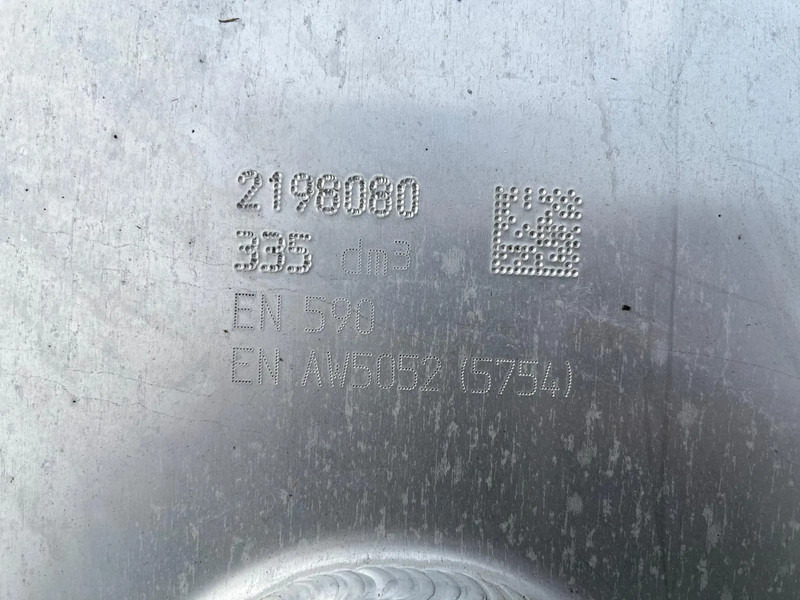 DAF Brandstoftank 335L 2198080 - Топливный бак: фото 5 DAF Brandstoftank 335L 2198080 - Топливный бак: фото 5