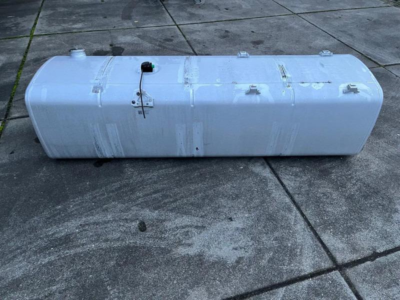DAF Brandstoftank Diesel 845L 1944801 - Топливный бак для Грузовиков: фото 3 DAF Brandstoftank Diesel 845L 1944801 - Топливный бак для Грузовиков: фото 3