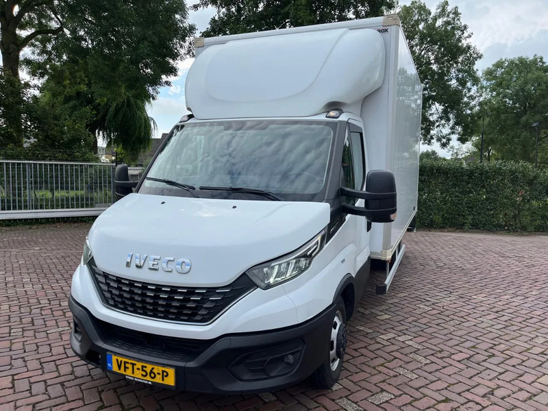 Iveco Daily 35C16 Achterdeuren (15 diverse modellen op voorraad) - Фургон с закрытым кузовом, Грузопассажирский фургон: фото 2 Iveco Daily 35C16 Achterdeuren (15 diverse modellen op voorraad) - Фургон с закрытым кузовом, Грузопассажирский фургон: фото 2