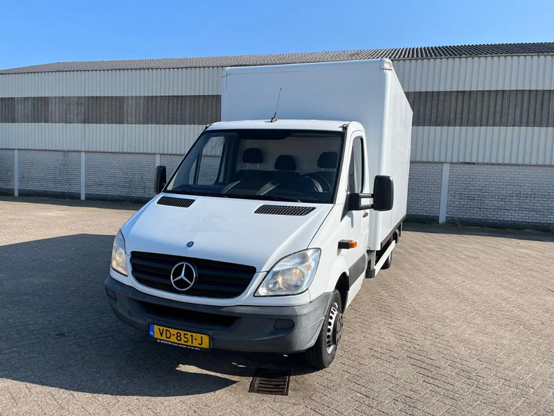 Mercedes-Benz Sprinter 513 2.2 CDI - Фургон с закрытым кузовом, Грузопассажирский фургон: фото 2 Mercedes-Benz Sprinter 513 2.2 CDI - Фургон с закрытым кузовом, Грузопассажирский фургон: фото 2