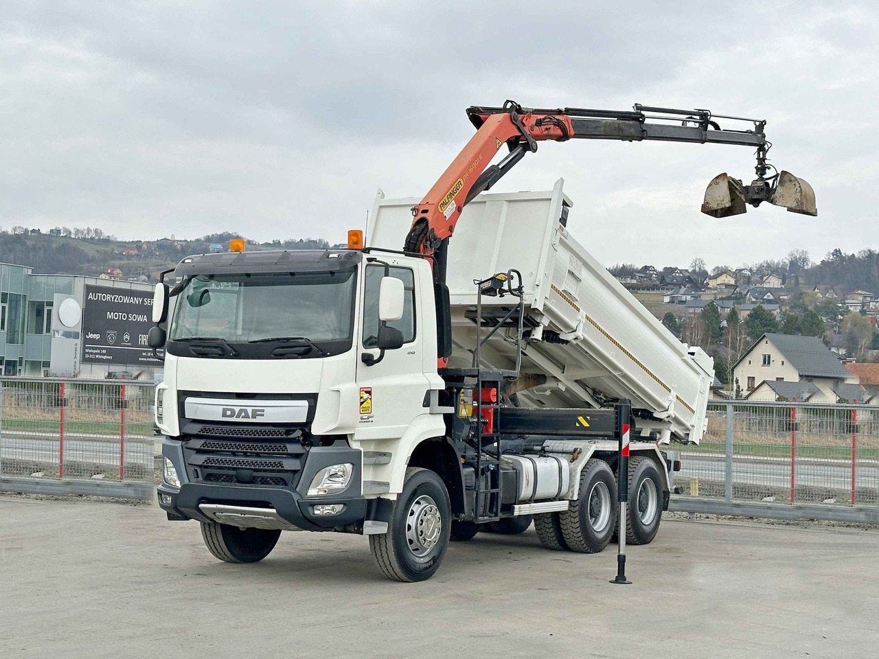 DAF CF 410 * Kipper 4,90 m + PK 16001 - K B * 6x4 - Автоманипулятор: фото 2 DAF CF 410 * Kipper 4,90 m + PK 16001 - K B * 6x4 - Автоманипулятор: фото 2