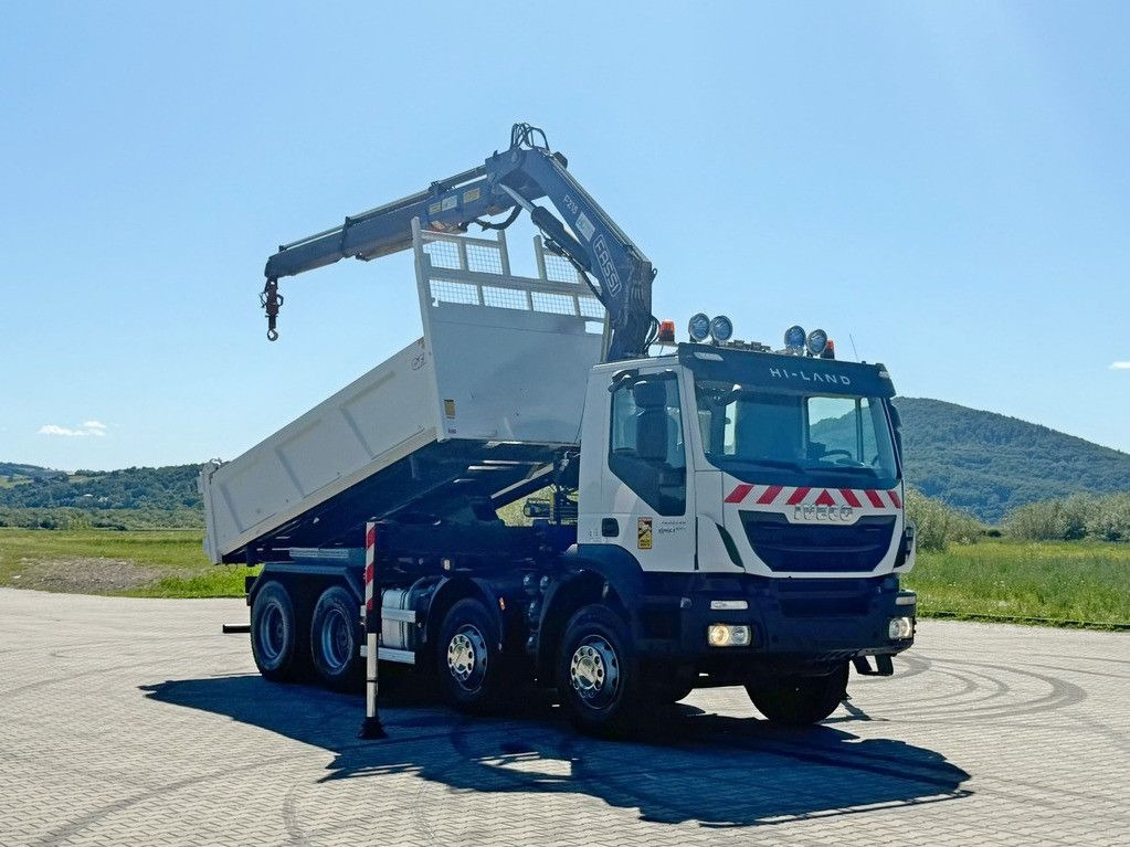 Iveco TRAKKER 450 * FASSI F215A.0.22 + FUNK / 8x4 *TOP - Автоманипулятор: фото 2 Iveco TRAKKER 450 * FASSI F215A.0.22 + FUNK / 8x4 *TOP - Автоманипулятор: фото 2