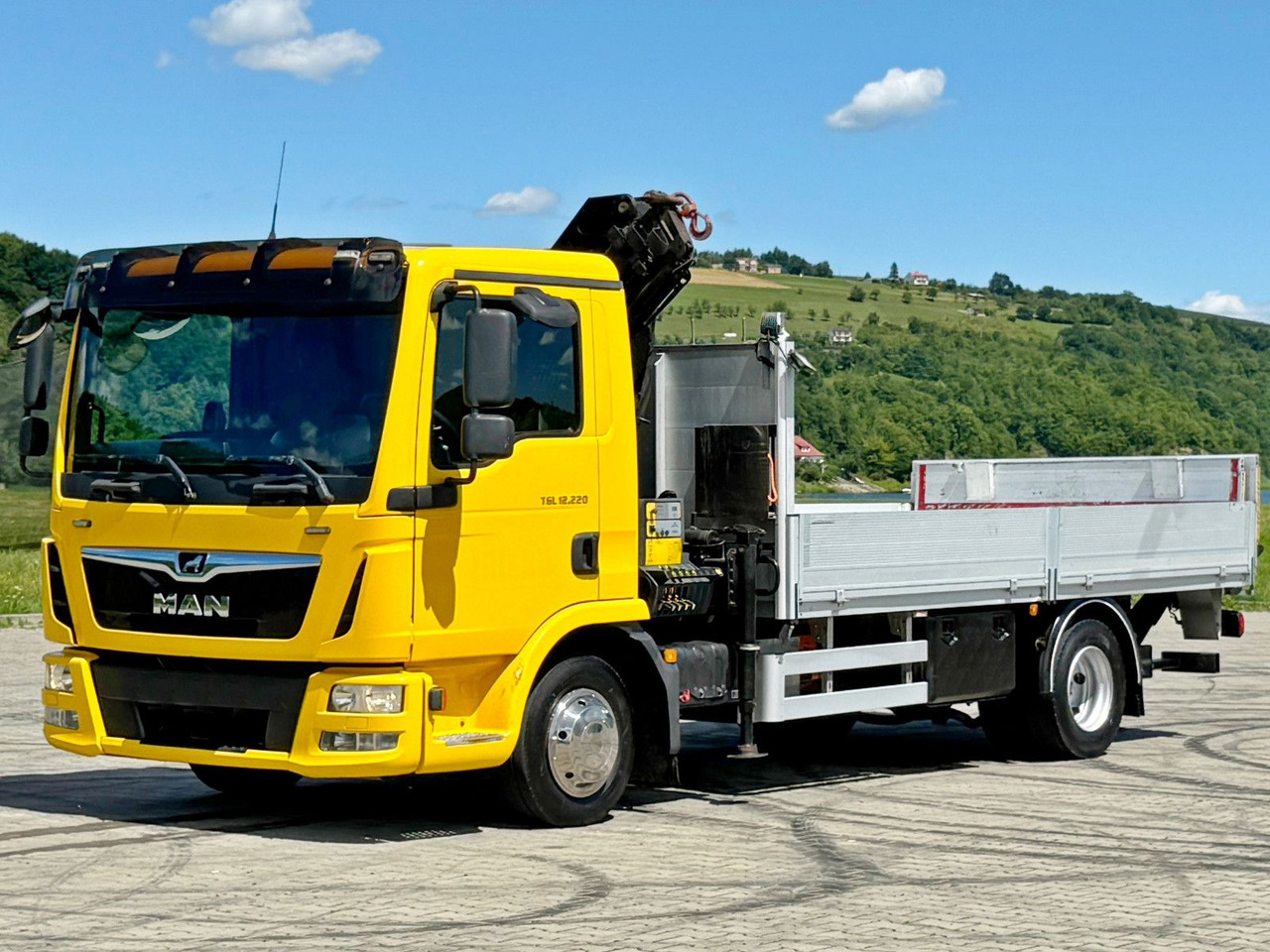 MAN TGL 12.220* PK 7.501 SLD C + FUNK + LIFT*TO - Автоманипулятор: фото 4 MAN TGL 12.220* PK 7.501 SLD C + FUNK + LIFT*TO - Автоманипулятор: фото 4