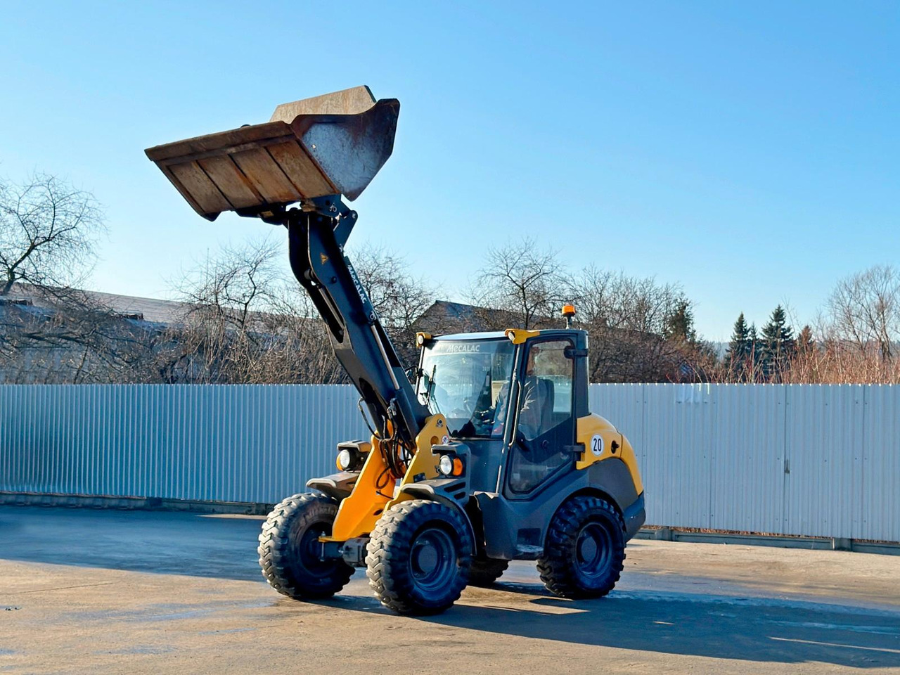 MECALAC AHLMANN AX 1000 * RADLADER * TOP - Колёсный погрузчик: фото 2 MECALAC AHLMANN AX 1000 * RADLADER * TOP - Колёсный погрузчик: фото 2