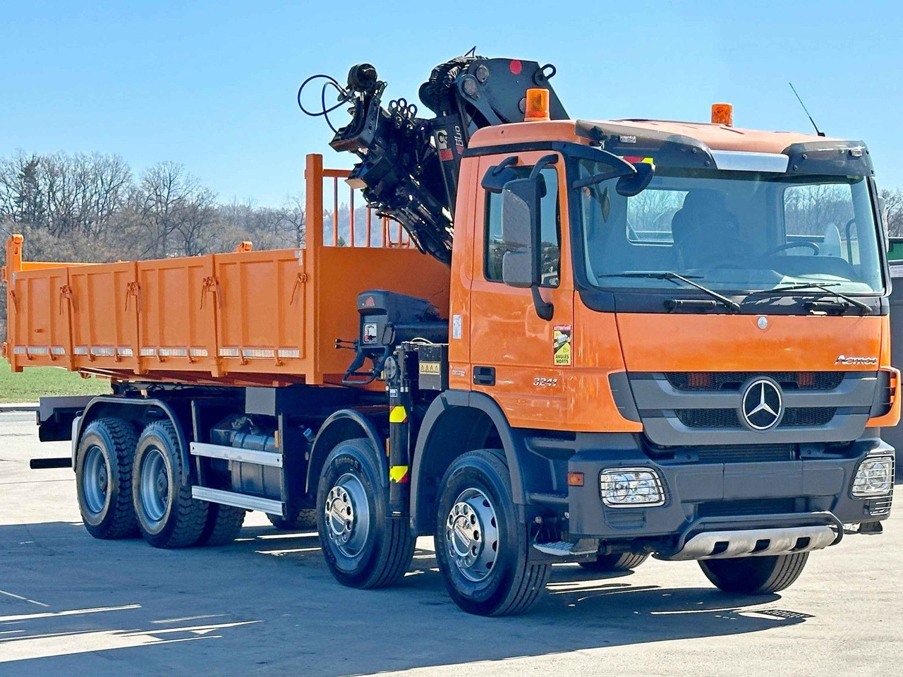 Mercedes-Benz ACTROS 3241 * HIAB 322 EP-4 HIDUO + FUNK / 8x4 - Самосвал, Автоманипулятор: фото 4 Mercedes-Benz ACTROS 3241 * HIAB 322 EP-4 HIDUO + FUNK / 8x4 - Самосвал, Автоманипулятор: фото 4