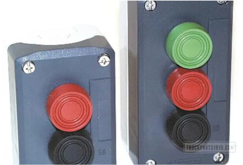 Diversen TELEMECANIQUE Electrical System Drukknopschakelaar 1-knops - Приборная панель для Грузовиков: фото 1 Diversen TELEMECANIQUE Electrical System Drukknopschakelaar 1-knops - Приборная панель для Грузовиков: фото 1