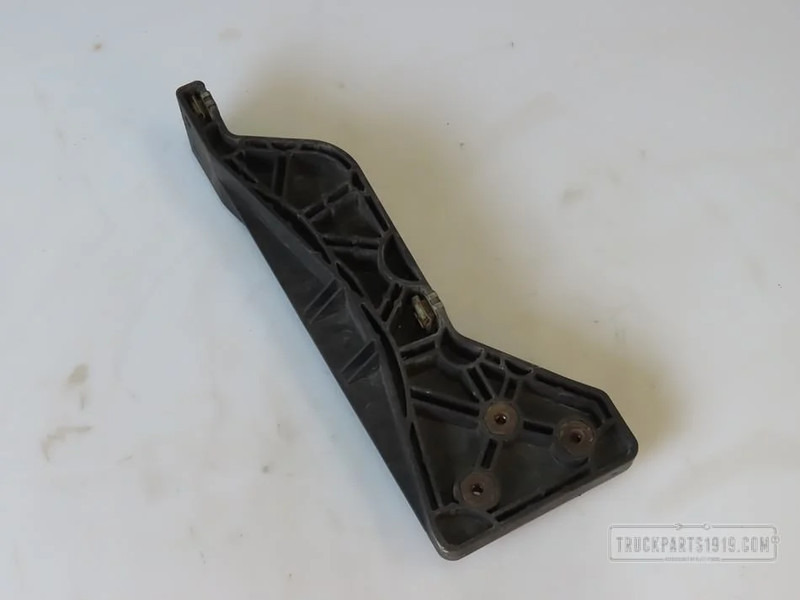 MAN Body & Chassis Parts Steun bumper Li. - Угол бампера для Грузовиков: фото 2 MAN Body & Chassis Parts Steun bumper Li. - Угол бампера для Грузовиков: фото 2