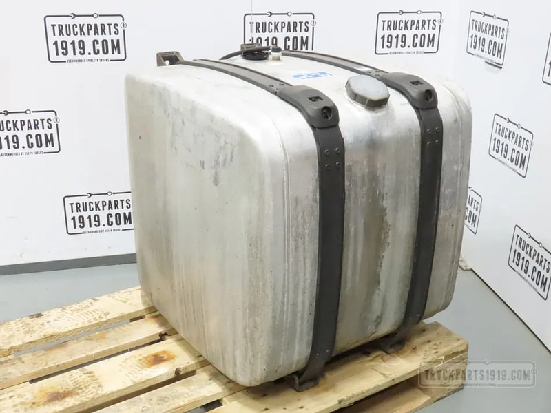 Scania 1888934 Brandstoftank + steunen 320L - Топливный бак для Грузовиков: фото 1 Scania 1888934 Brandstoftank + steunen 320L - Топливный бак для Грузовиков: фото 1