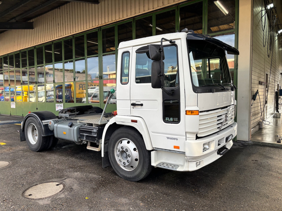 VOLVO FL6H615 - Тягач: фото 1 VOLVO FL6H615 - Тягач: фото 1