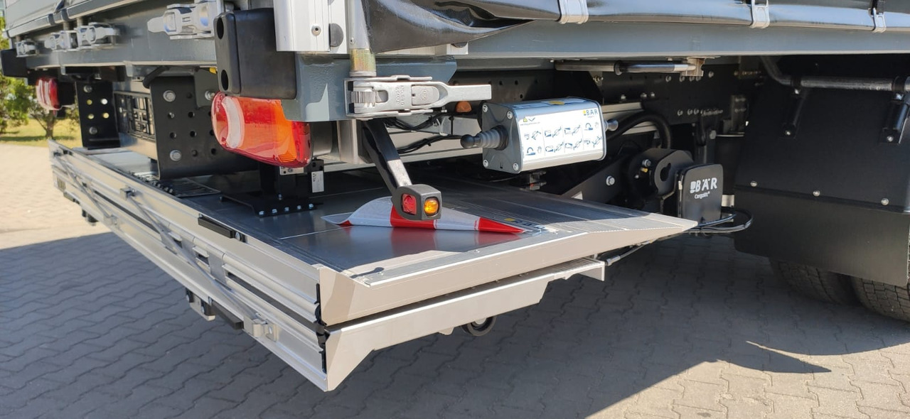 Iveco EUROCARGO ML180E32/P 20PAL DHOLLANDIA - Тентованный грузовик: фото 5 Iveco EUROCARGO ML180E32/P 20PAL DHOLLANDIA - Тентованный грузовик: фото 5