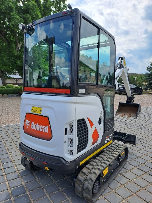 Bobcat E17 - Мини-экскаватор: фото 4 Bobcat E17 - Мини-экскаватор: фото 4