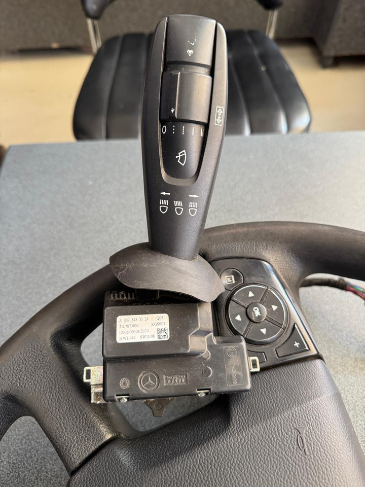 CONTROL UNITS ACTROS MP4 - Блок управления для Грузовиков: фото 5 CONTROL UNITS ACTROS MP4 - Блок управления для Грузовиков: фото 5