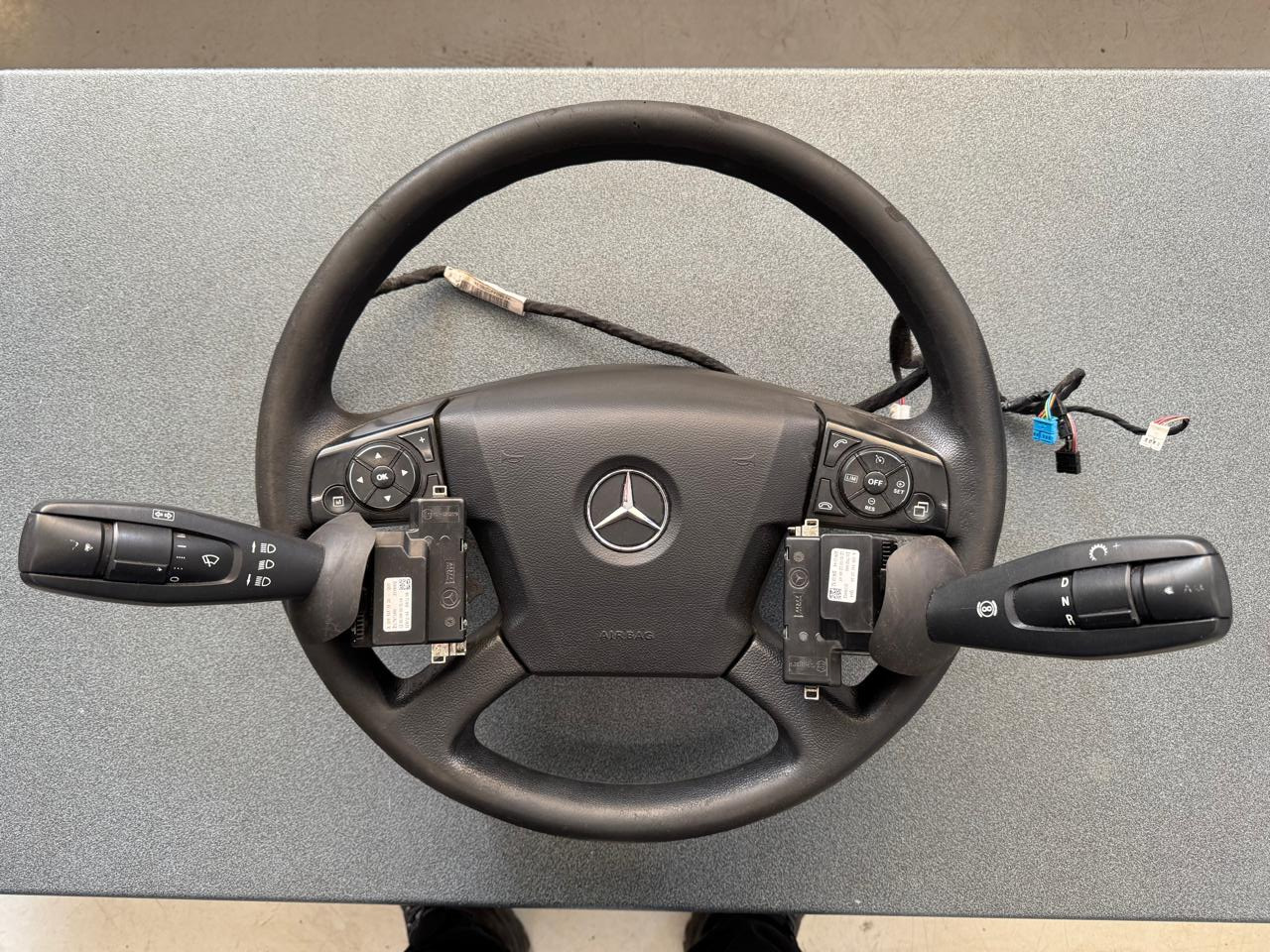 CONTROL UNITS ACTROS MP4 - Блок управления для Грузовиков: фото 1 CONTROL UNITS ACTROS MP4 - Блок управления для Грузовиков: фото 1