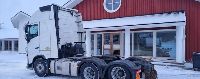 Volvo FH500 Globe XL Hidastin, I-See, I-Save - Тягач: фото 2 Volvo FH500 Globe XL Hidastin, I-See, I-Save - Тягач: фото 2