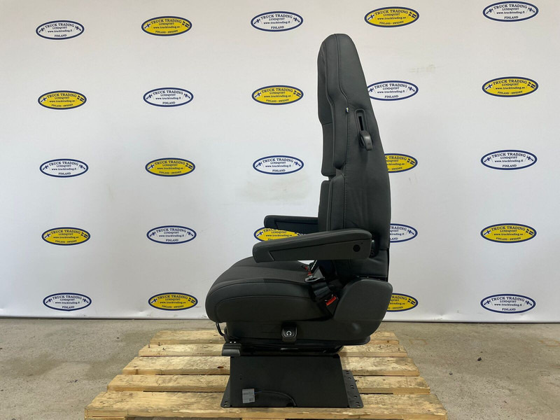 Volvo FH5 - Сиденье: фото 5 Volvo FH5 - Сиденье: фото 5