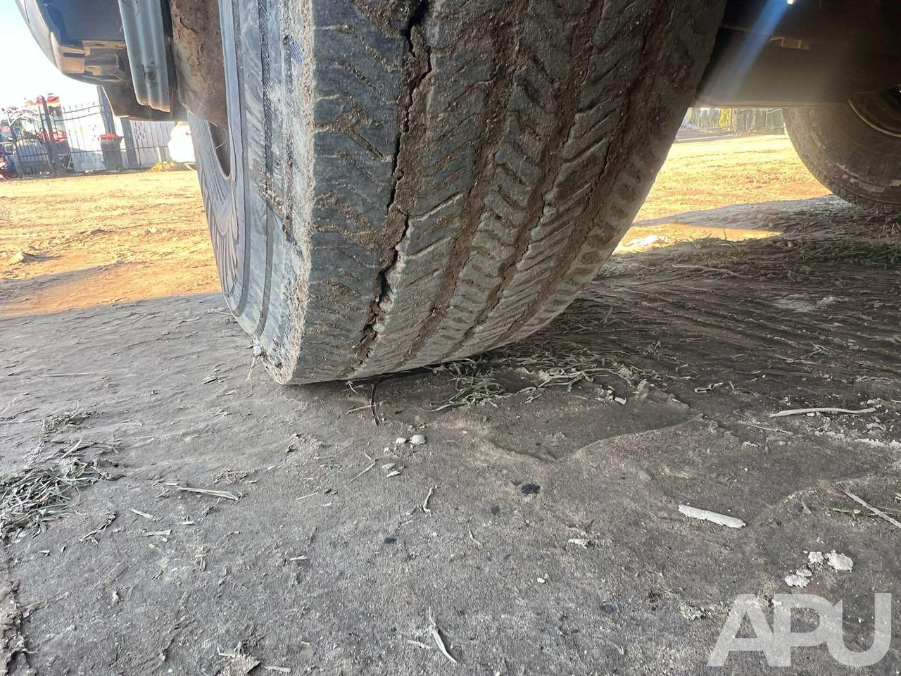 Грузовик-шасси Volvo FM 380/FM13: фото 12