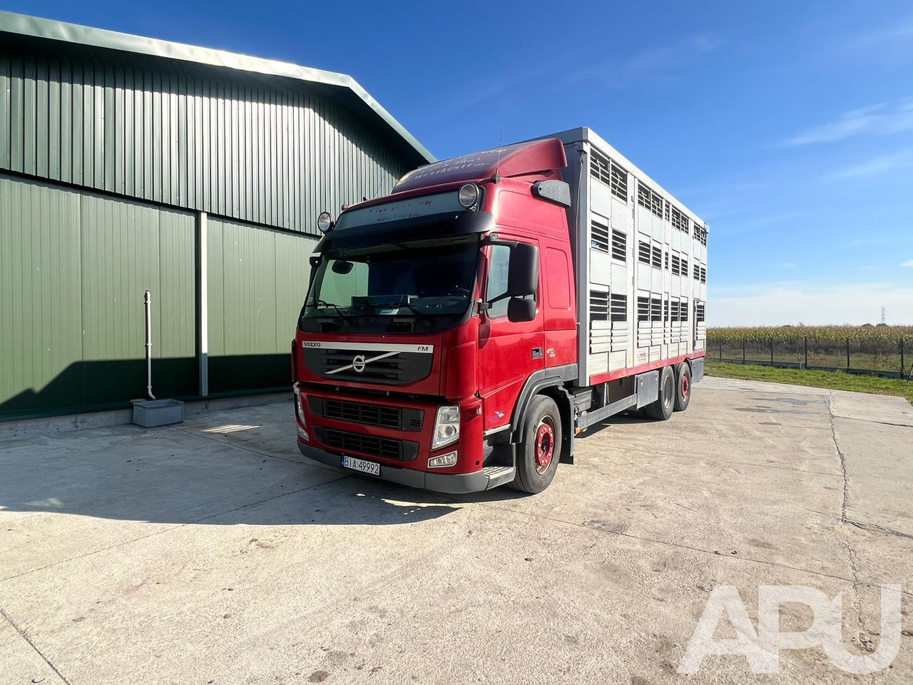 Volvo Fm 410 DO PRZEWOZU BYDŁA - Грузовик для перевозки животных: фото 1 Volvo Fm 410 DO PRZEWOZU BYDŁA - Грузовик для перевозки животных: фото 1