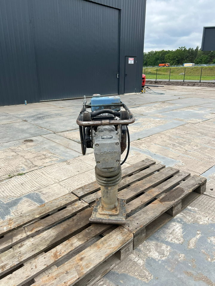 Ubijak WEBER MT SRX 65R-3 - Трамбовка: фото 4 Ubijak WEBER MT SRX 65R-3 - Трамбовка: фото 4