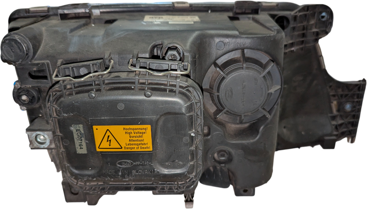 MAN TGX/TGS E6 XENON KOPLAMP GEBRUIKT LINKS 81251016713U - Передняя фара для Грузовиков: фото 2 MAN TGX/TGS E6 XENON KOPLAMP GEBRUIKT LINKS 81251016713U - Передняя фара для Грузовиков: фото 2