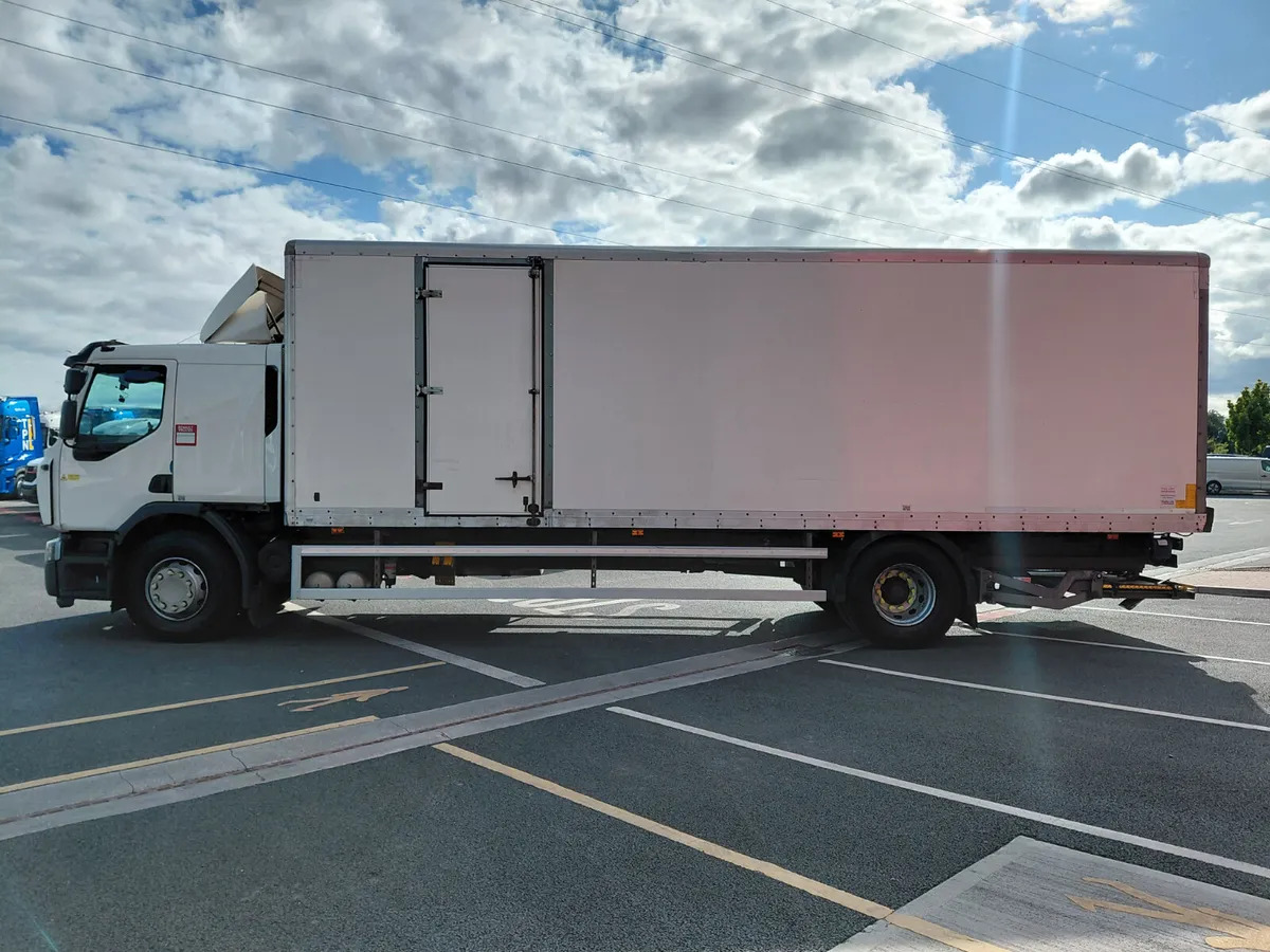 2019 Renault D 18 Wide - Грузовик с закрытым кузовом: фото 5 2019 Renault D 18 Wide - Грузовик с закрытым кузовом: фото 5