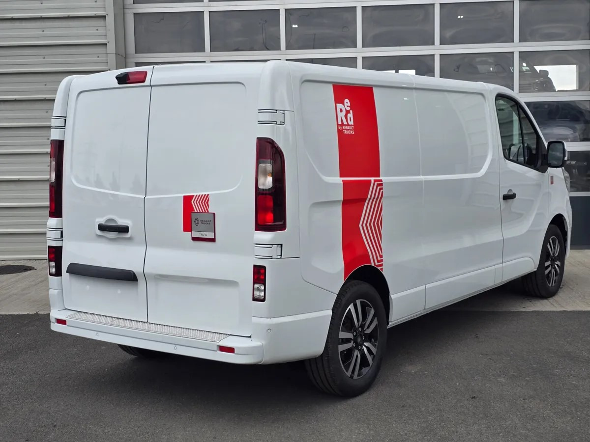 2025 Renault Trafic Exclusive 150BHP Auto - Цельнометаллический фургон: фото 4 2025 Renault Trafic Exclusive 150BHP Auto - Цельнометаллический фургон: фото 4