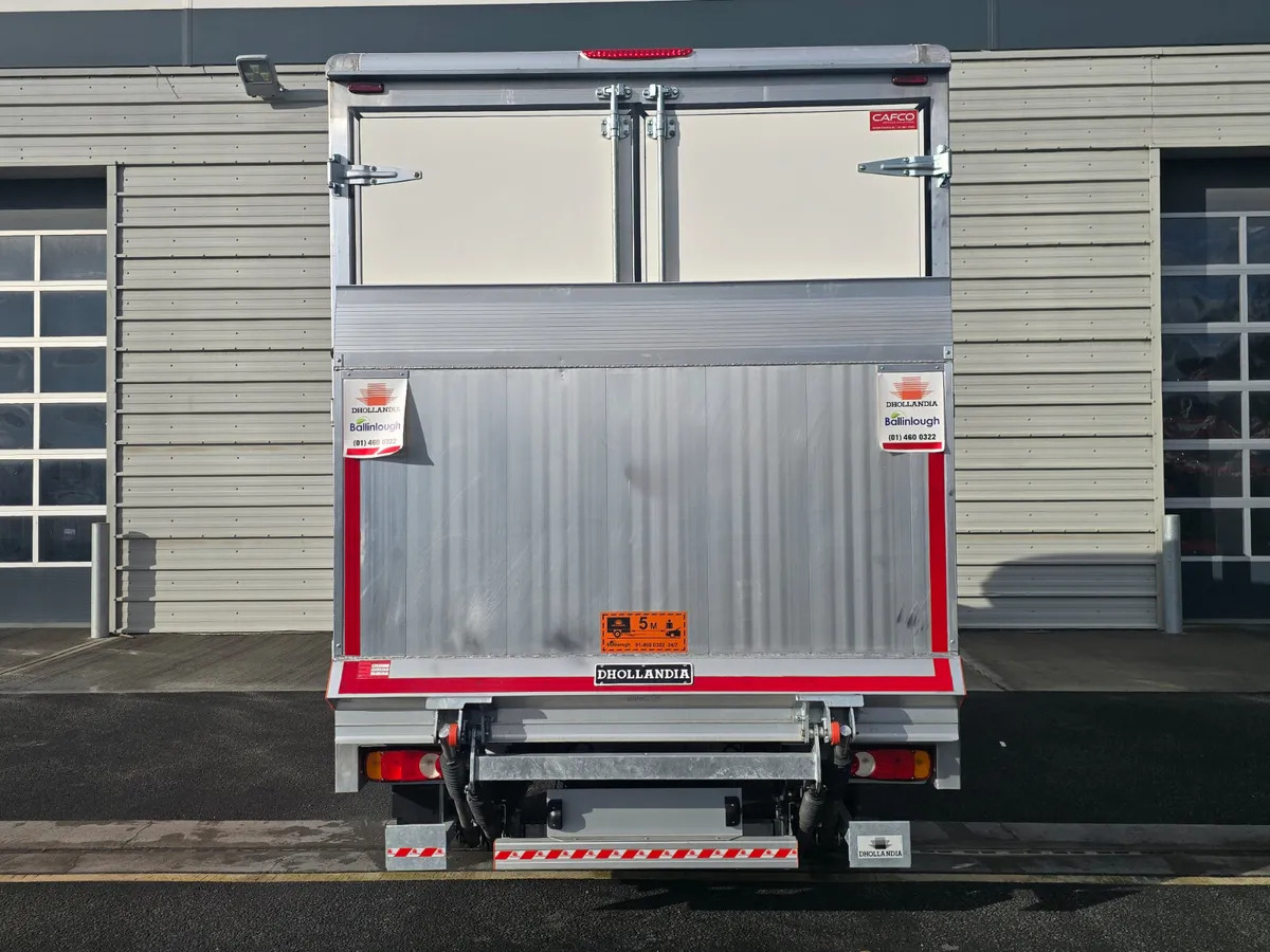 NEW Renault Master Red Edition Curtain Side - Тентованный фургон: фото 4 NEW Renault Master Red Edition Curtain Side - Тентованный фургон: фото 4